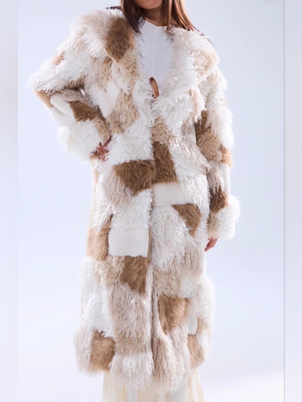 Luxury Patchwork Faux Fur Coat - Cream & Tan Sz L/XL
